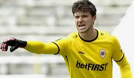 曼聯(lián)門將拉門斯賽后深度剖析：卡里克戰(zhàn)術、勝利感悟與未來展望